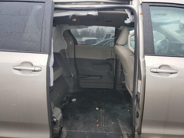 Photo 11 from auction – 2017 TOYOTA SIENNA XLE with VIN 5TDYZ3DC2HS841356