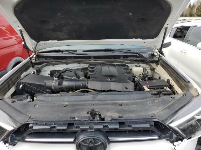 Photo 12 from auction – 2018 TOYOTA 4RUNNER SR with VIN JTEBU5JR2J5495776