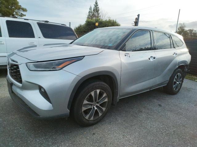 Photo 1 from auction – 2021 TOYOTA HIGHLANDER with VIN 5TDHZRBH8MS114038