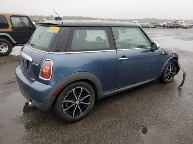 Photo 3 from auction – 2010 MINI COOPER with VIN WMWMF3C52ATZ64301