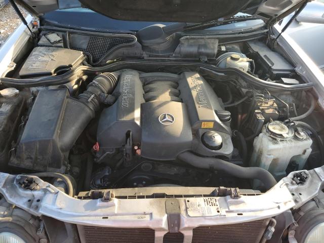 Photo 11 from auction – 2002 MERCEDES-BENZ E 320 with VIN WDBJF65J12B454738