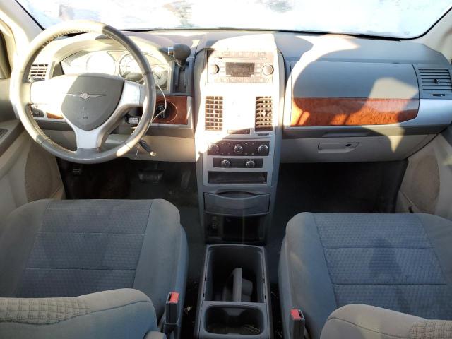 Photo 8 from auction – 2009 CHRYSLER TOWN & COU with VIN 2A8HR54199R589540