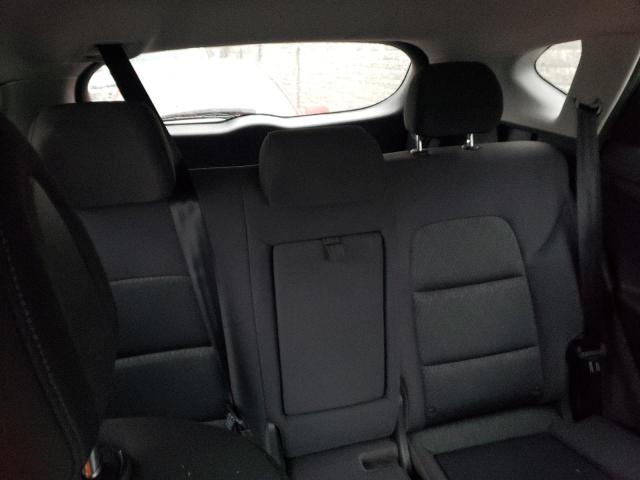 Photo 10 from auction – 2018 HYUNDAI TUCSON SE with VIN KM8J2CA49JU802022