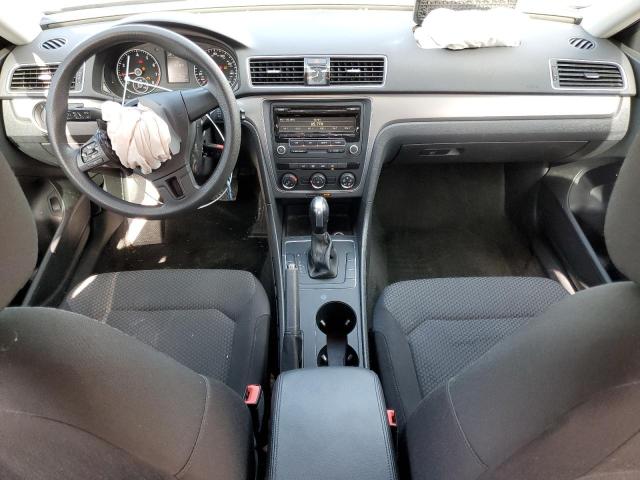 Photo 8 from auction – 2015 VOLKSWAGEN PASSAT S with VIN 1VWAT7A31FC076635
