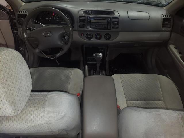 Photo 8 from auction – 2004 TOYOTA CAMRY LE with VIN 4T1BE32K34U895780
