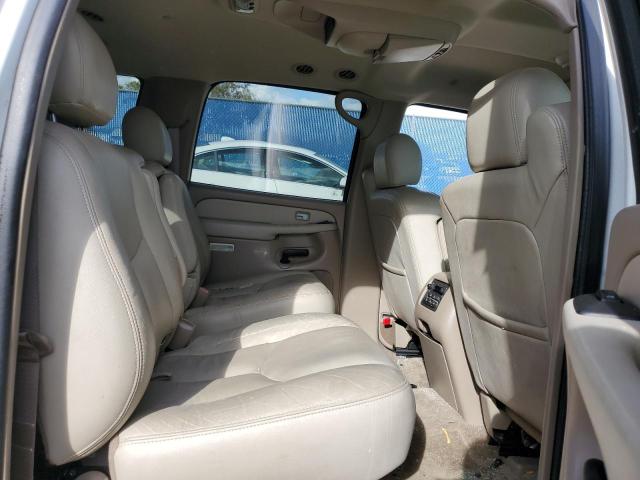 Photo 11 from auction – 2003 CHEVROLET SUBURBAN K with VIN 1GNFK16Z53J246757