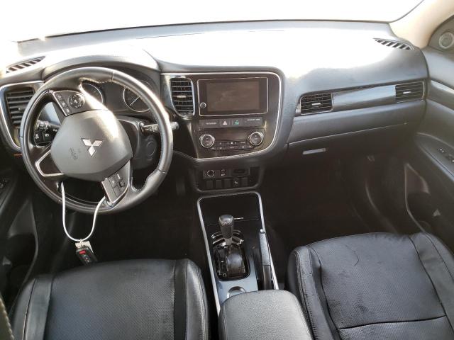 Photo 8 from auction – 2018 MITSUBISHI OUTLANDER with VIN JA4AD3A35JZ010579