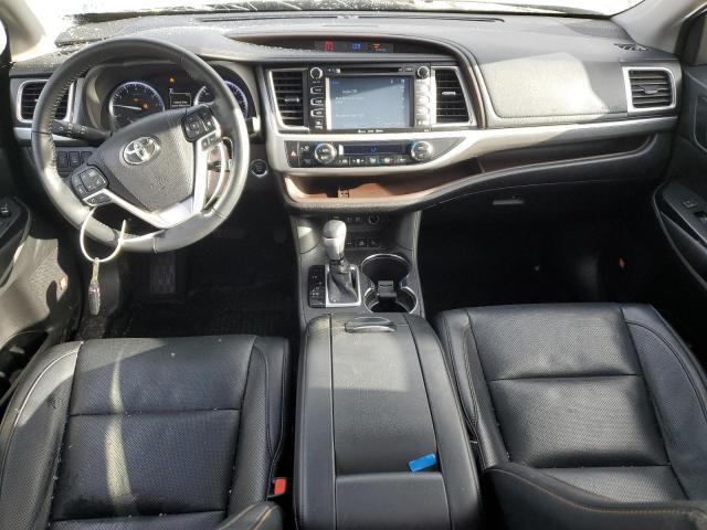 Photo 8 from auction – 2018 TOYOTA HIGHLANDER with VIN 5TDDZRFH1JS835256