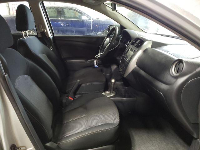 Foto 7 de la subasta – 2015 NISSAN VERSA S con VIN 3N1CN7AP1FL884466