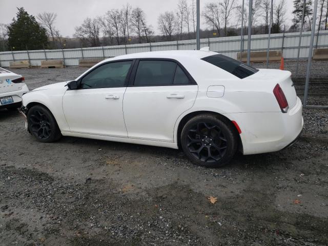 Photo 2 from auction – 2019 CHRYSLER 300 TOURIN with VIN 2C3CCAAG4KH609939