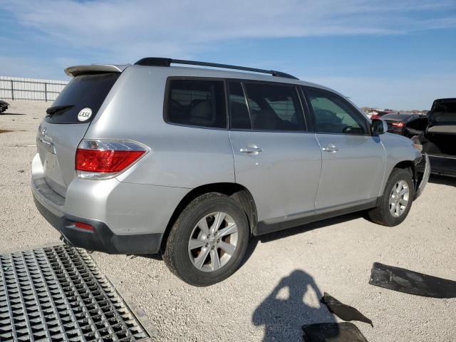 Photo 3 from auction – 2012 TOYOTA HIGHLANDER with VIN 5TDZA3EH3CS020717