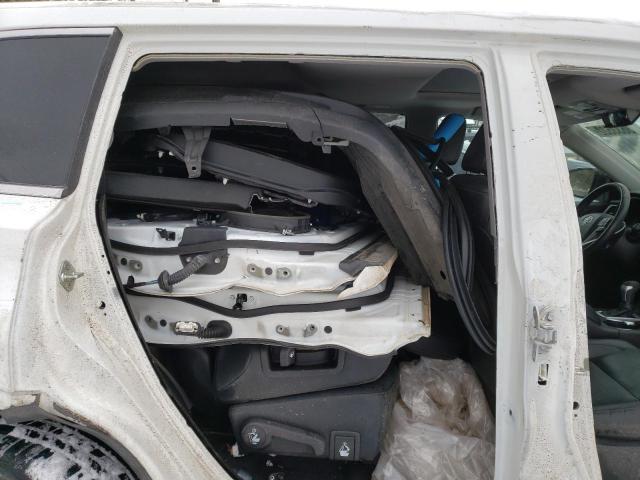 Photo 11 from auction – 2018 TOYOTA HIGHLANDER with VIN 5TDJGRFH7JS043881