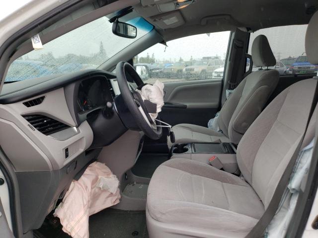 Photo 7 from auction – 2017 TOYOTA SIENNA LE with VIN 5TDKZ3DC7HS826292