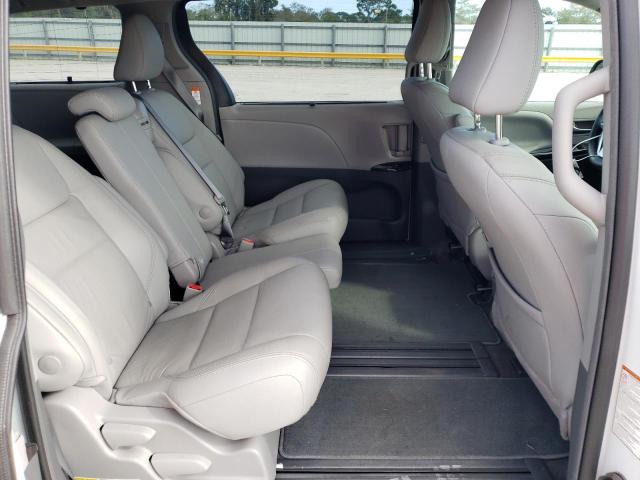 Photo 11 from auction – 2018 TOYOTA SIENNA XLE with VIN 5TDYZ3DC4JS921814