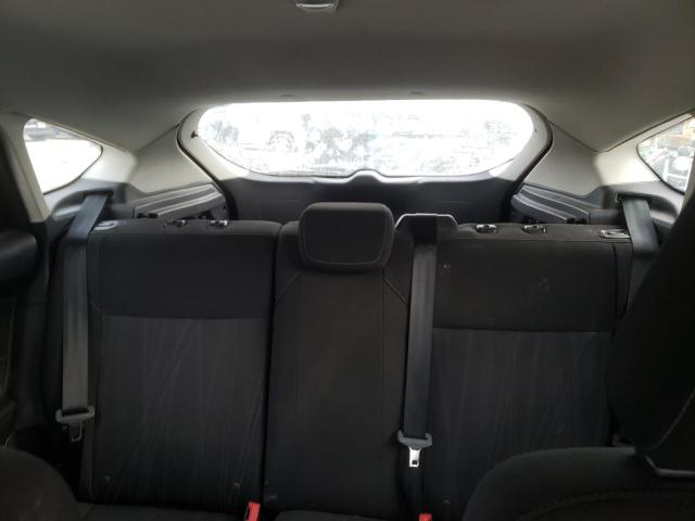 Photo 10 from auction – 2015 FORD FOCUS SE with VIN 1FADP3K25FL255057