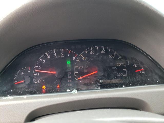 Photo 9 from auction – 2005 TOYOTA CAMRY LE with VIN 4T1BE30K35U950426