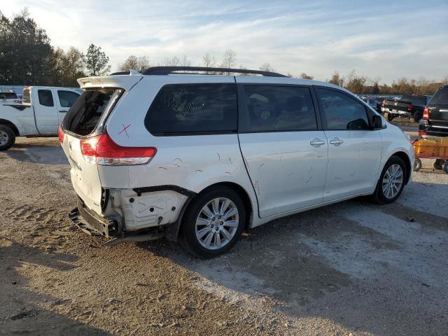 Photo 3 from auction – 2012 TOYOTA SIENNA XLE with VIN 5TDYK3DC8CS232415