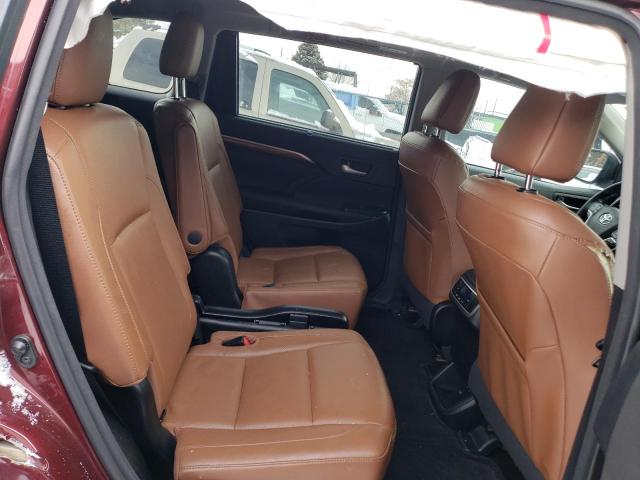 Photo 11 from auction – 2017 TOYOTA HIGHLANDER with VIN 5TDDZRFH0HS449874