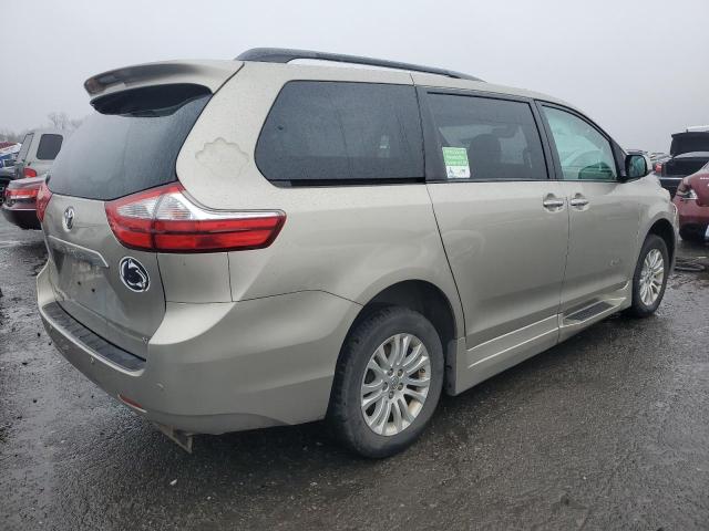 Photo 3 from auction – 2017 TOYOTA SIENNA XLE with VIN 5TDYZ3DC2HS841356
