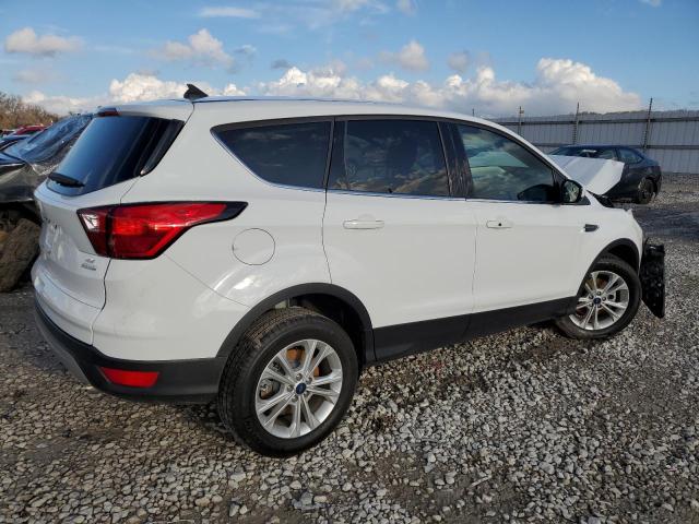 Photo 3 from auction – 2019 FORD ESCAPE SE with VIN 1FMCU0GD6KUB60112