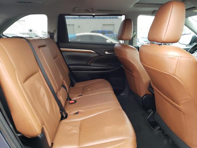 Photo 11 from auction – 2019 TOYOTA HIGHLANDER with VIN 5TDYZRFH9KS329029