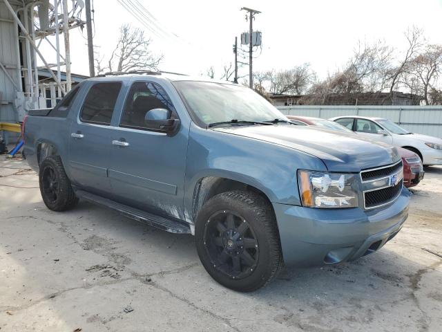 Photo 4 from auction – 2011 CHEVROLET AVALANCHE with VIN 3GNMCEE02BG112755