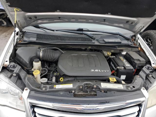 Photo 12 from auction – 2012 CHRYSLER TOWN & COU with VIN 2C4RC1BG2CR251739