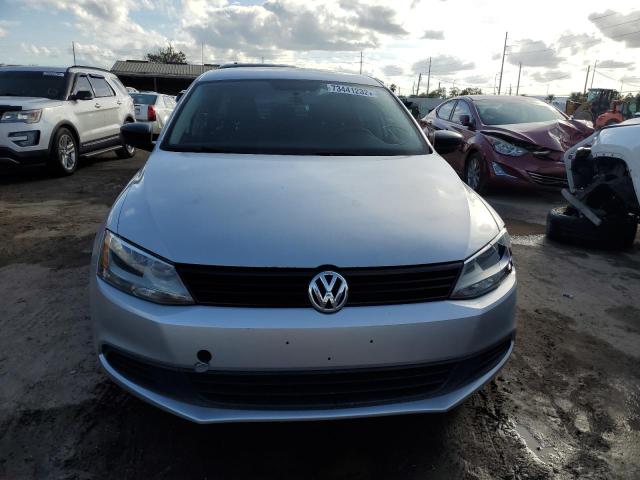 Photo 5 from auction – 2013 VOLKSWAGEN JETTA BASE with VIN 3VW2K7AJ8DM350138