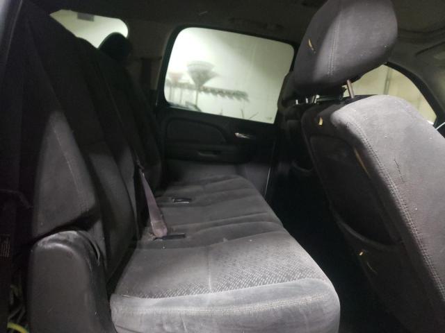Photo 11 from auction – 2007 CHEVROLET SUBURBAN K with VIN 1GNFK16307J213537