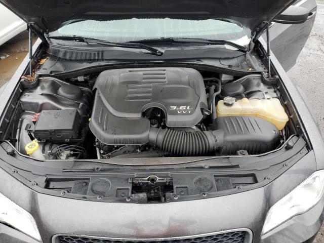 Photo 11 from auction – 2016 CHRYSLER 300 LIMITE with VIN 2C3CCARGXGH170967
