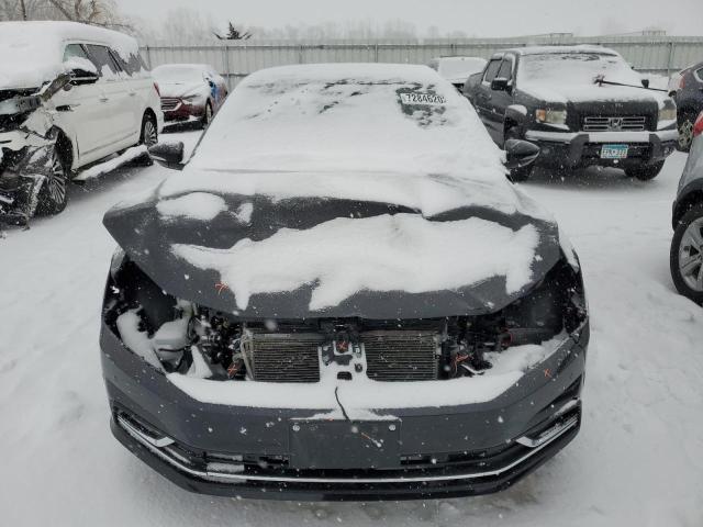 Photo 5 from auction – 2017 VOLKSWAGEN PASSAT SEL with VIN 1VWCT7A39HC065295