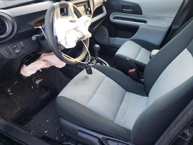Photo 7 from auction – 2014 TOYOTA PRIUS C with VIN JTDKDTB3XE1566772