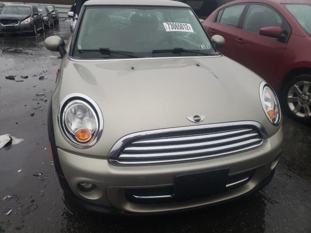 Photo 5 from auction – 2011 MINI COOPER with VIN WMWSU3C53BT097697