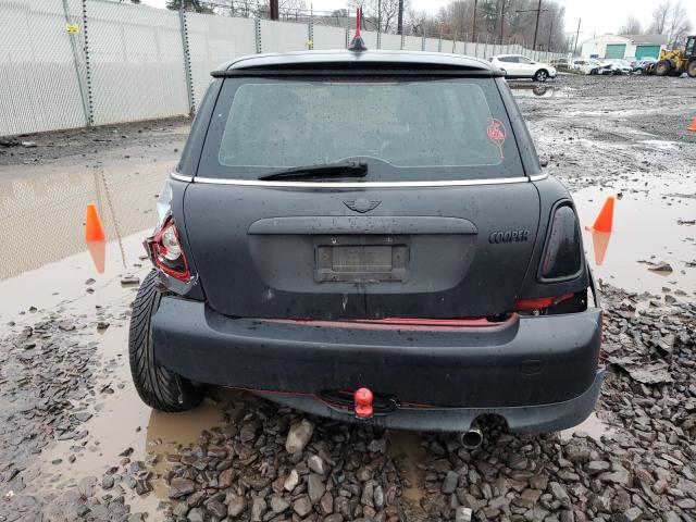 Photo 6 from auction – 2007 MINI COOPER with VIN WMWMF33567TT56953