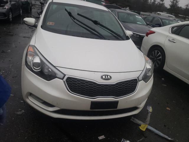 Photo 5 from auction – 2016 KIA FORTE LX with VIN KNAFK5A8XG5636232