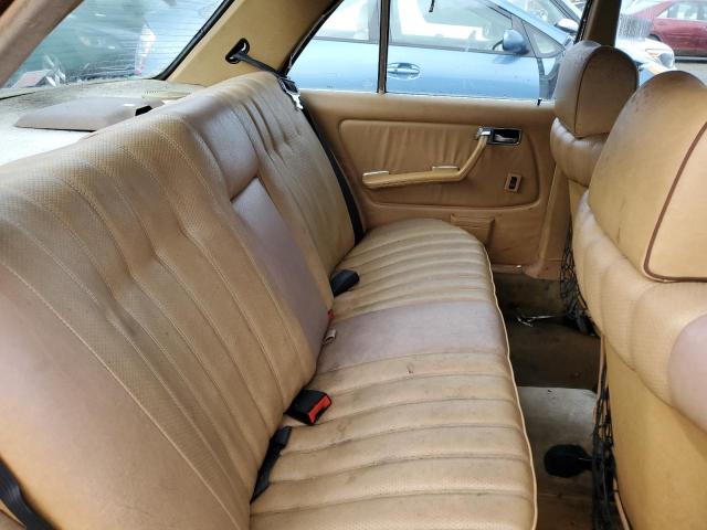 Photo 10 from auction – 1983 MERCEDES-BENZ 300-CLASS with VIN WDBAB33A2DB019694