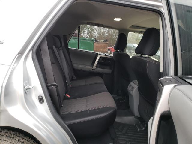 Photo 11 from auction – 2010 TOYOTA 4RUNNER SR with VIN JTEZU5JR2A5007716