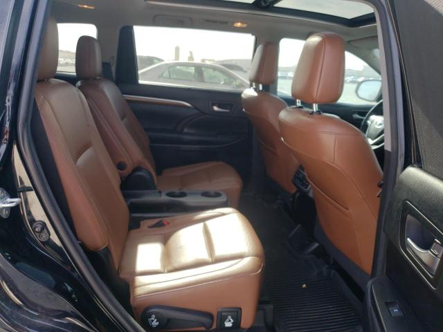 Photo 11 from auction – 2017 TOYOTA HIGHLANDER with VIN 5TDDZRFH5HS424808