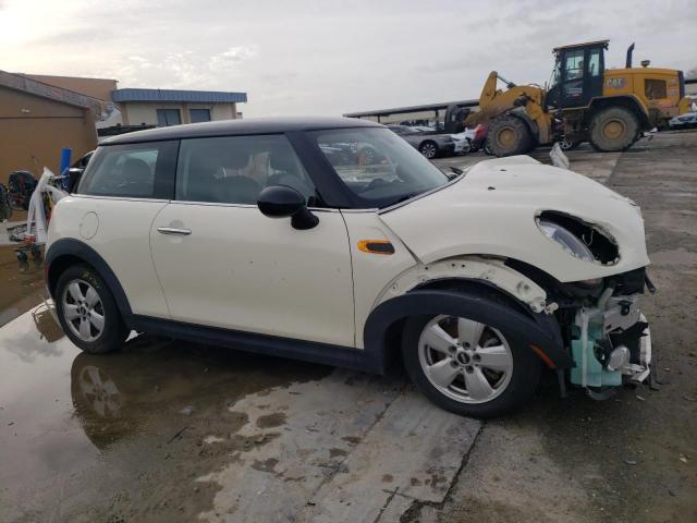 Photo 4 from auction – 2016 MINI COOPER with VIN WMWXP5C58G3B76138