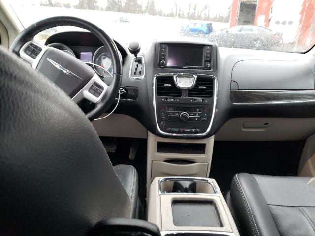 Photo 8 from auction – 2014 CHRYSLER TOWN & COU with VIN 2C4RC1BG6ER336800