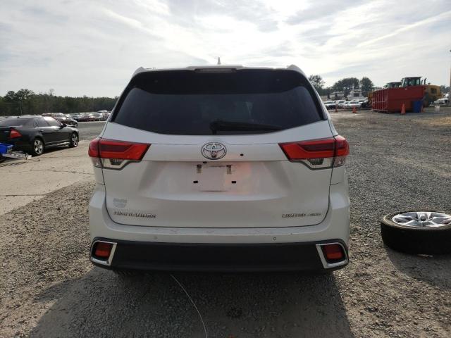 Photo 6 from auction – 2018 TOYOTA HIGHLANDER with VIN 5TDDZRFHXJS912352