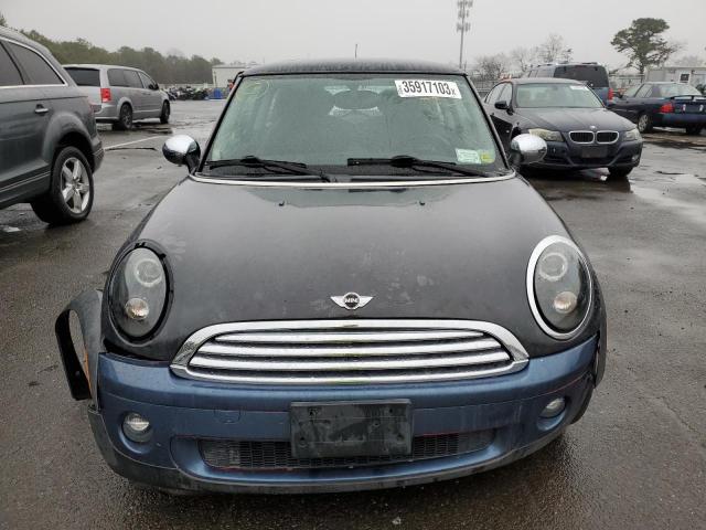 Photo 5 from auction – 2010 MINI COOPER with VIN WMWMF3C52ATZ64301