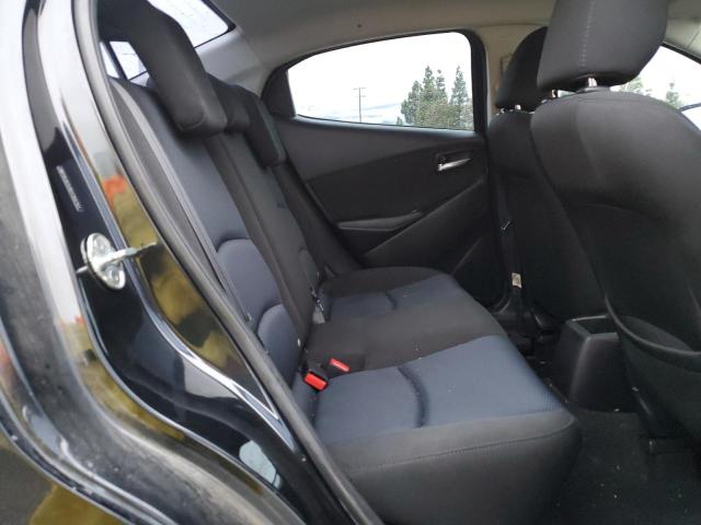 Photo 10 from auction – 2016 SCION IA with VIN 3MYDLBZV9GY144747