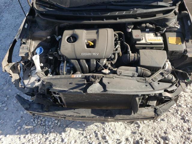 Photo 11 from auction – 2018 KIA FORTE LX with VIN 3KPFK4A75JE227314