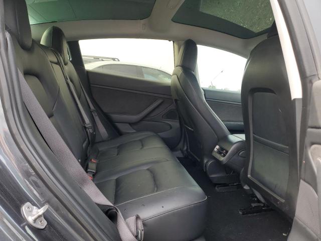 Photo 10 from auction – 2018 TESLA MODEL 3 with VIN 5YJ3E1EA8JF042697