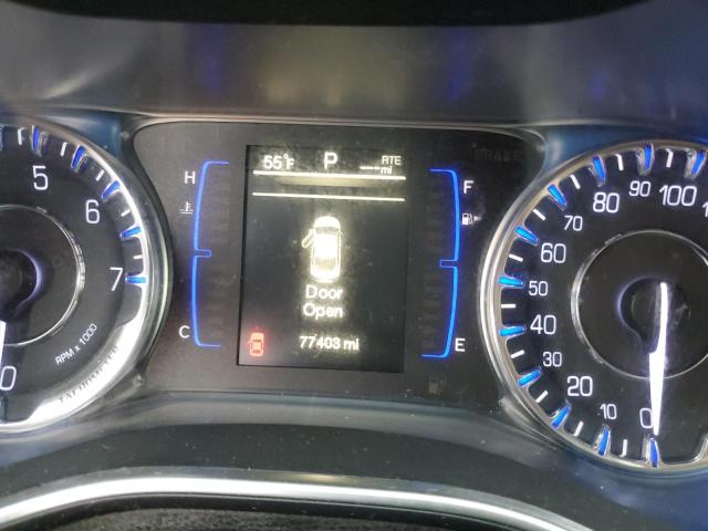 Photo 9 from auction – 2015 CHRYSLER 200 LIMITE with VIN 1C3CCCAB1FN608535