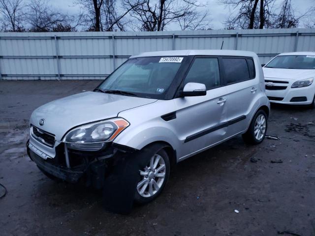 KIA SOUL + 2013 with VIN KNDJT2A6XD7588402 - Photo from auction