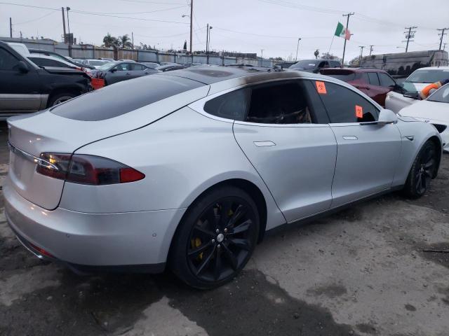 Photo 3 from auction – 2014 TESLA MODEL S with VIN 5YJSA1S10EFP48029
