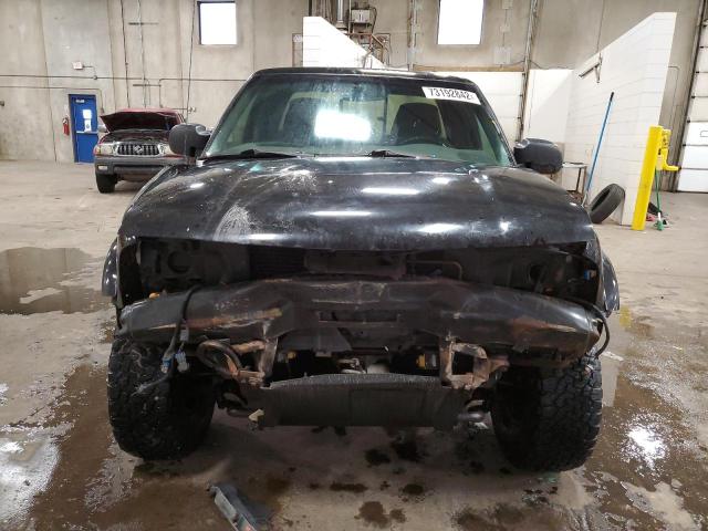 Photo 5 from auction – 2002 GMC SONOMA with VIN 1GTCT19W428215662