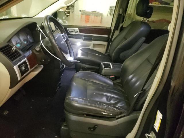 Photo 7 from auction – 2010 CHRYSLER TOWN & COU with VIN 2A4RR8D14AR404760